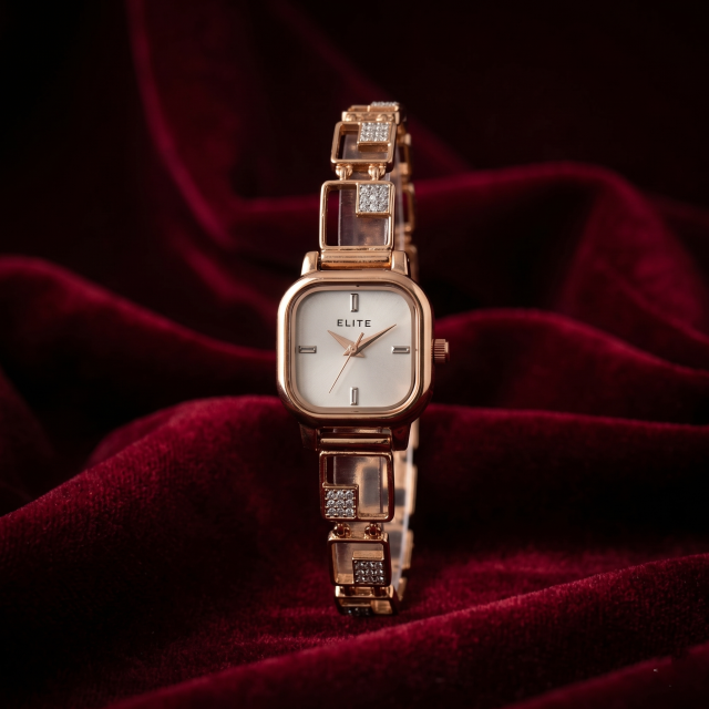 Women's Rose Gold-Tone Square Dial Designer Analog Watch