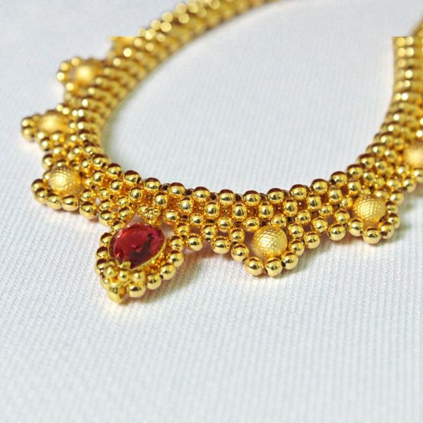Ruby Centre Maharashtrian Thushi Necklace
