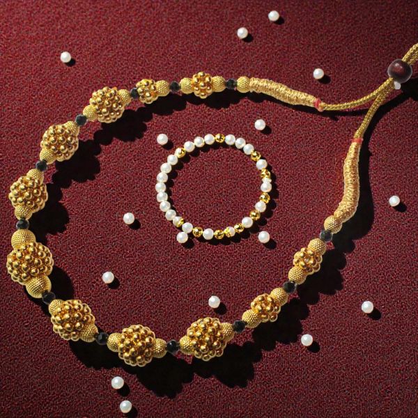 Gold-Black Beaded Imitation Thushi Necklace