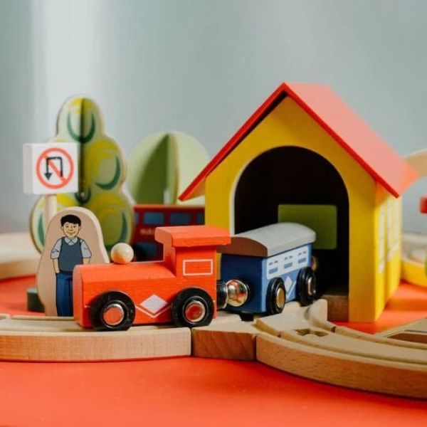 Train Track Toy Set with Vehicles (69 Pcs)